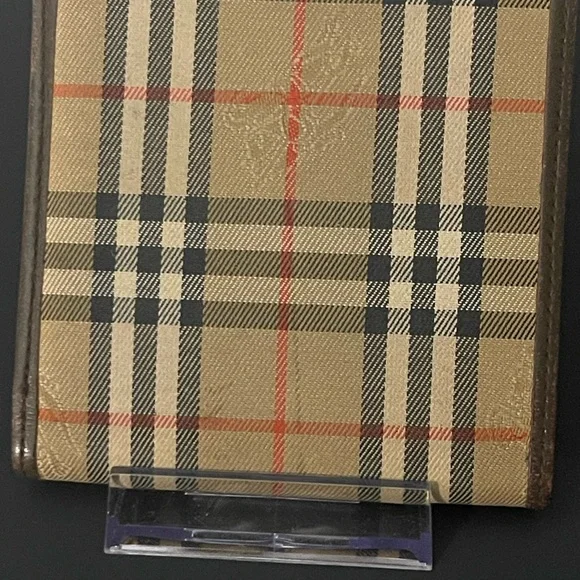 Burberry nova check Beige and Brown Plaid Wallet - Picture 2 of 8